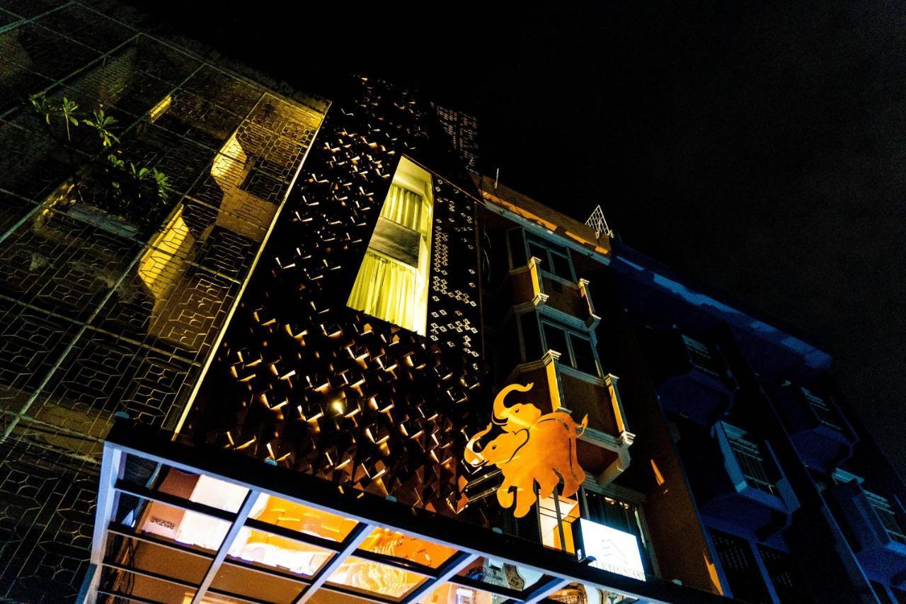 The Lol Elephant Hostel Bangkok Eksteriør bilde